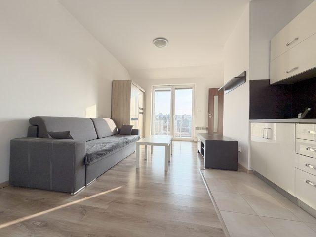 Pronájem bytu 2+kk, 35,8 m² + balkon 2,4 m², Praha 10 – Ke Skalkám